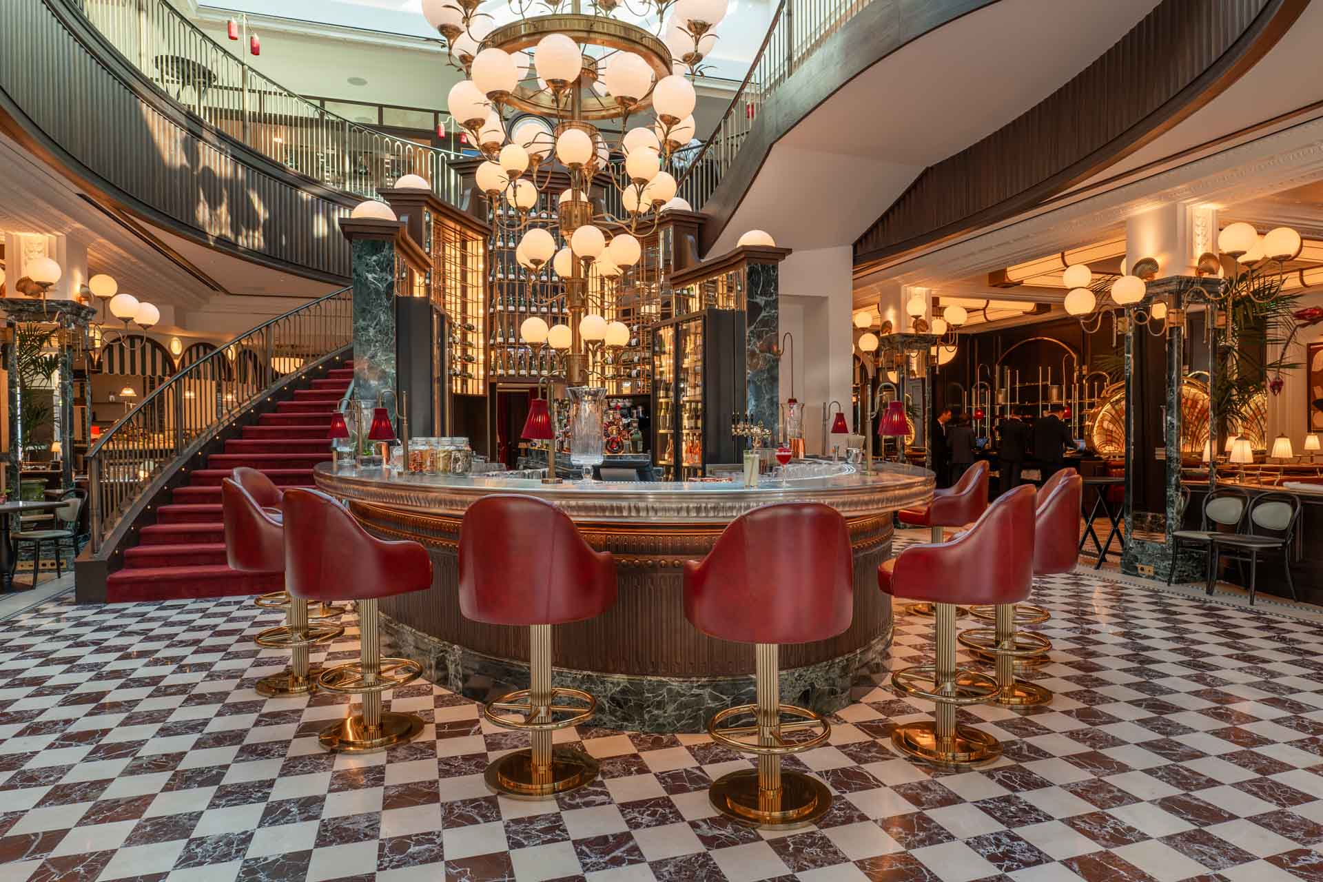 Le Café de Paris réenchante MonteCarlo